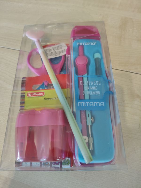 Set cancelleria nuovo