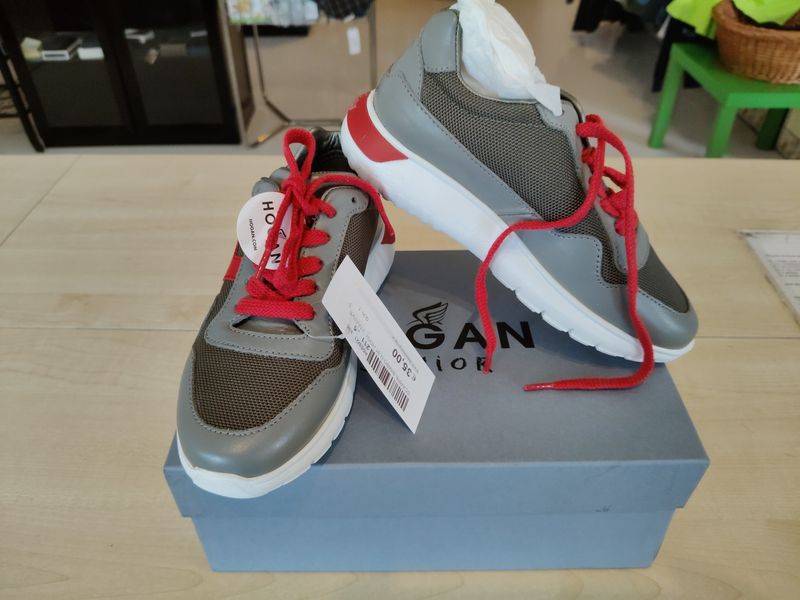 Scarpe bimbo n.31 Hogan nuove