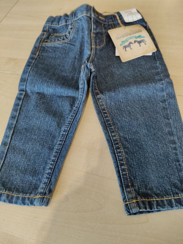 Jeans bimbo 9/12 mesi Prenatal nuovi