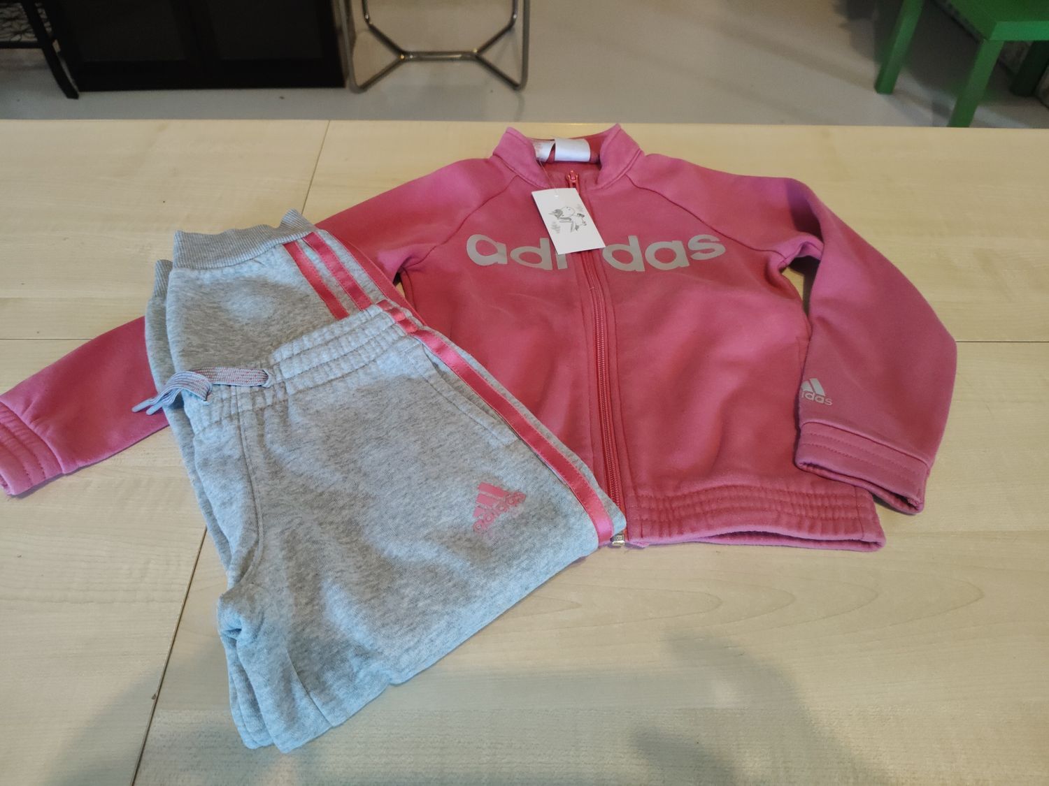 Tuta bimba 5/6 anni Adidas
