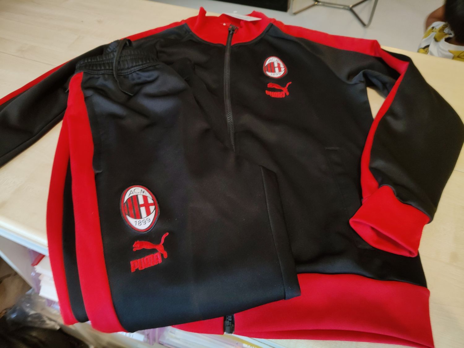 Tuta ragazzo tg s Milan Puma