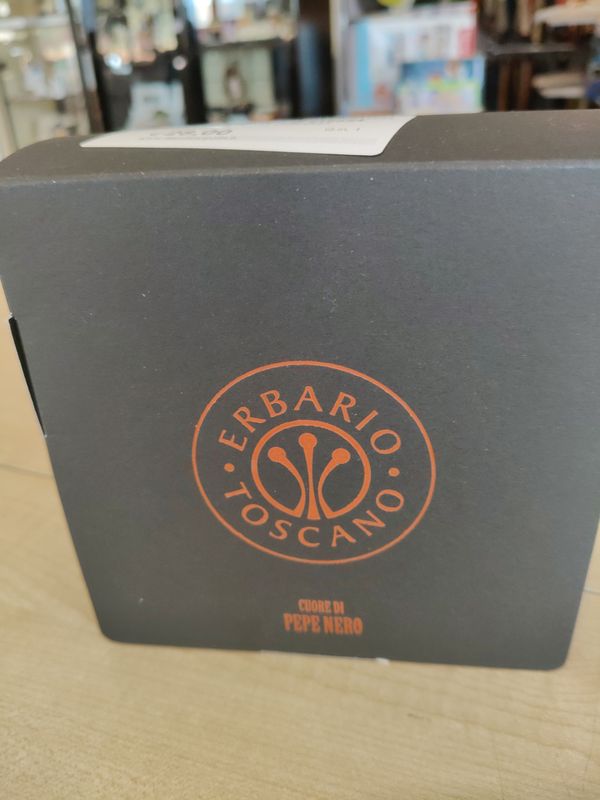 Kit bagno uomo Erbario Toscano - Cuore di pepe nero nuovo