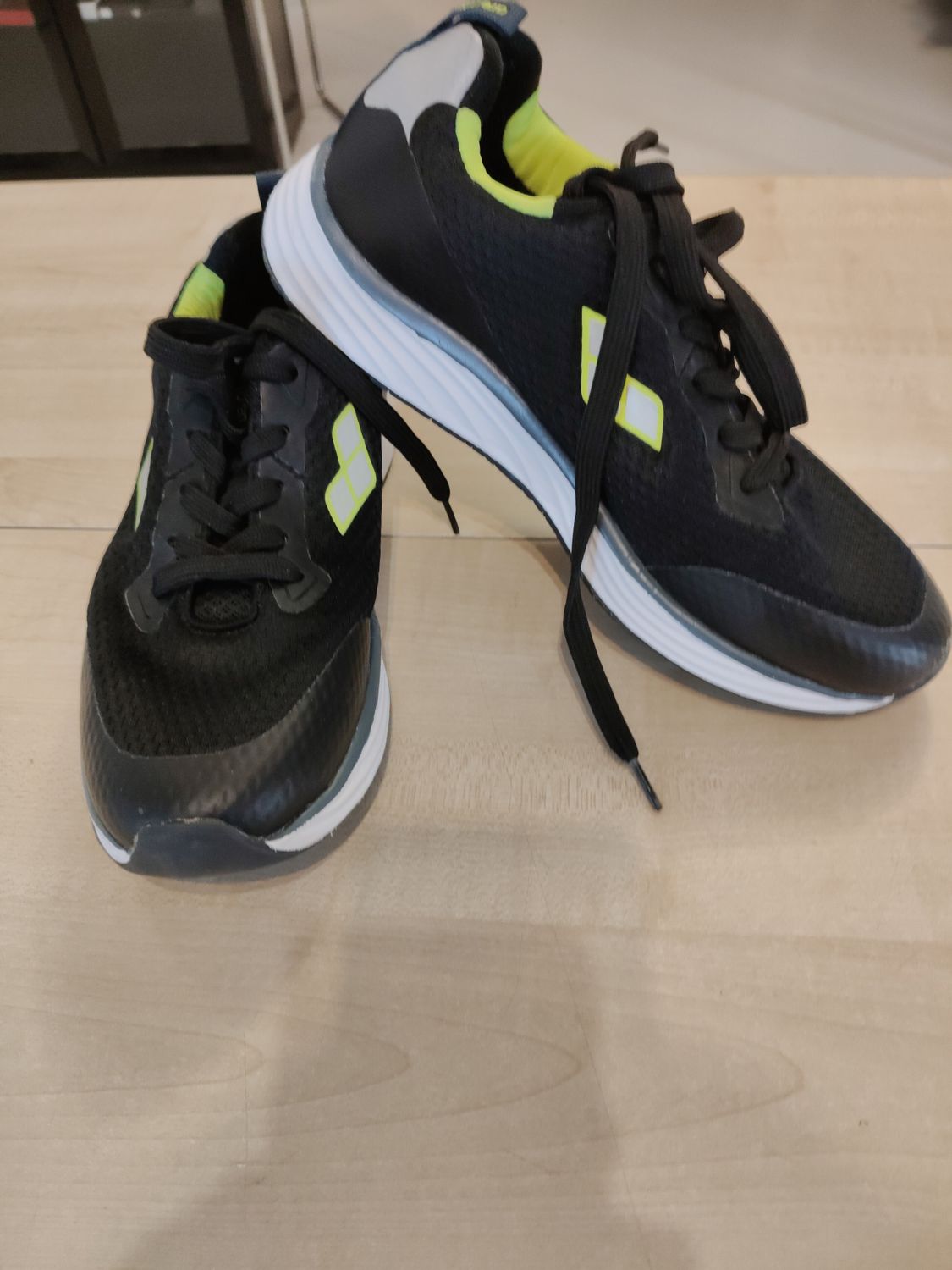 Scarpe uomo n.40 Arena