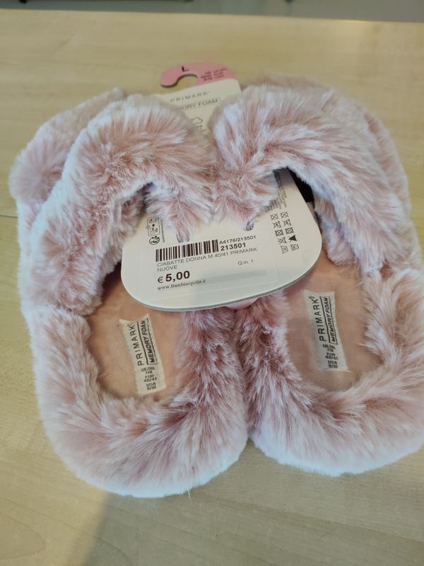 Ciabatte donna n.40/41 memory foam Primark nuove