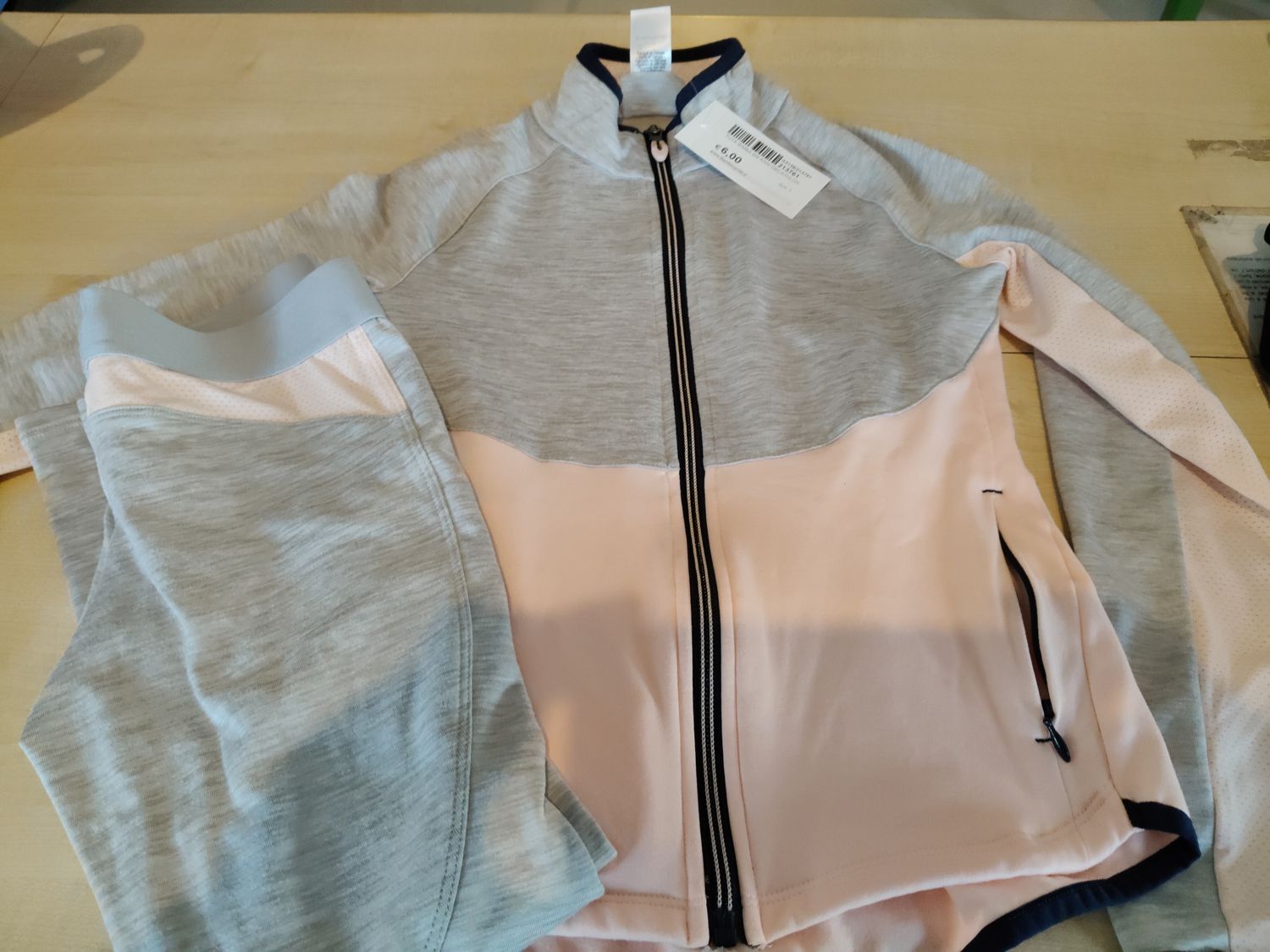 Tuta bimba 8/9 anni Decathlon