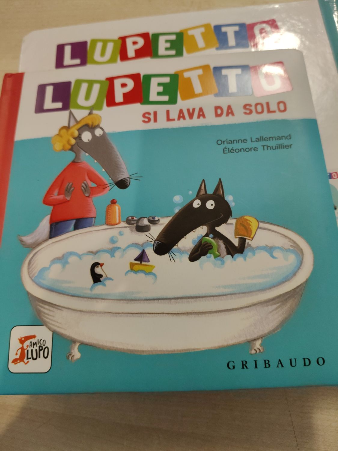 Lupetto si lava da solo