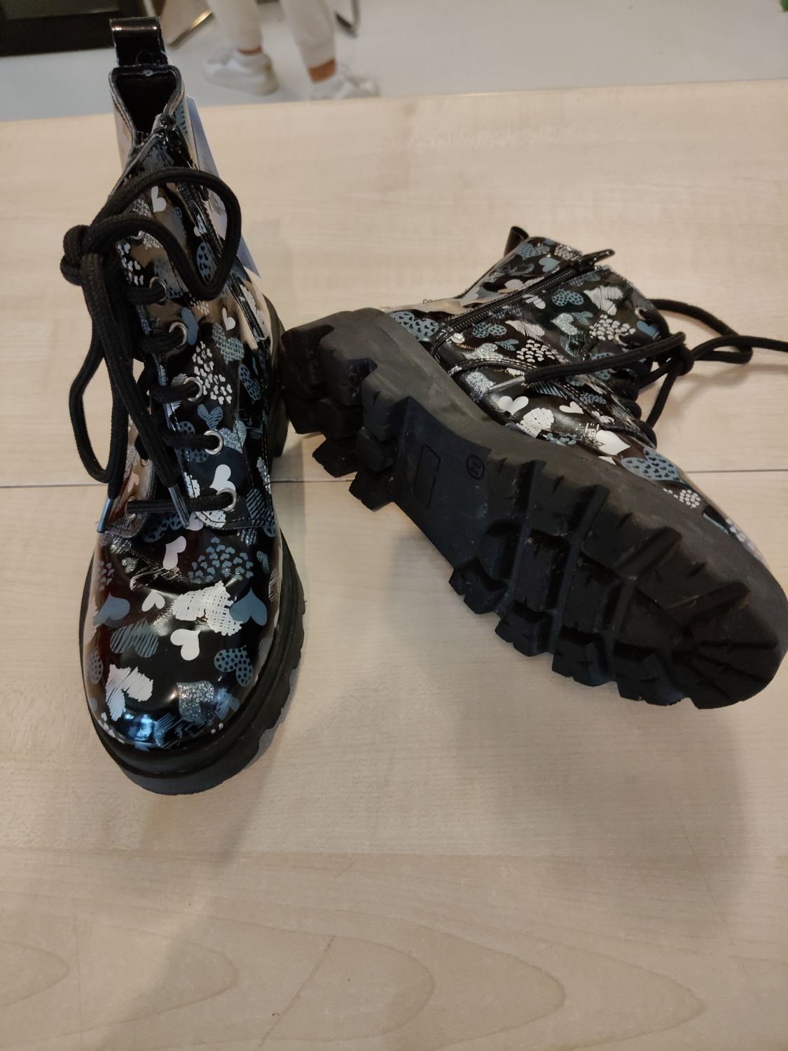 Scarpe bimba n.34 10 Baci