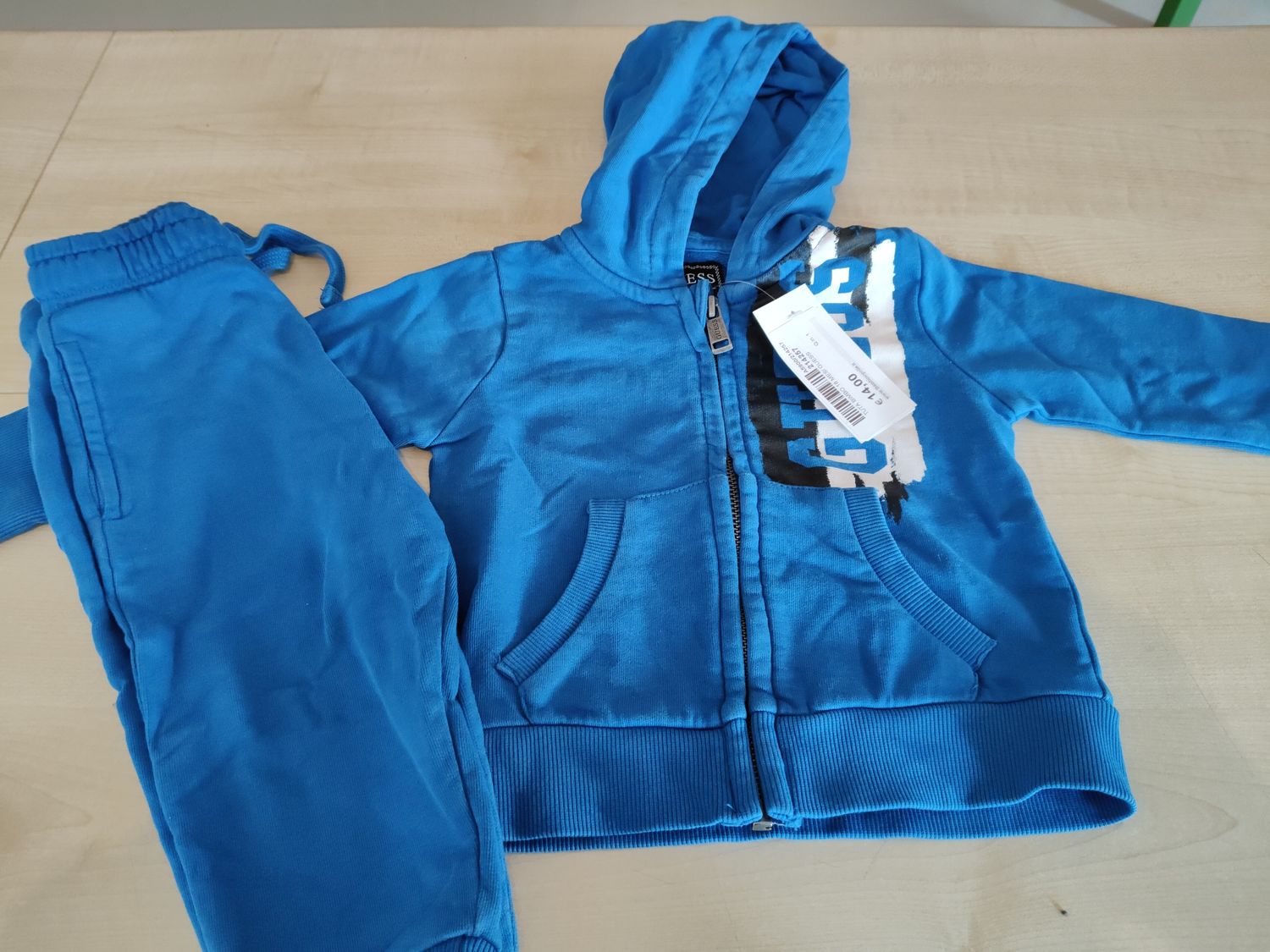 Tua bimbo 18 mesi Guess