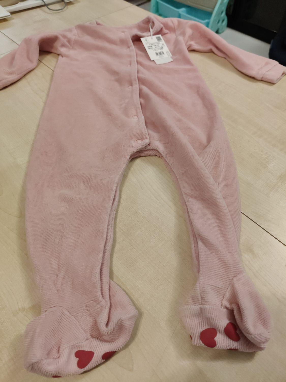 Tutina bimba 80 cm OVS