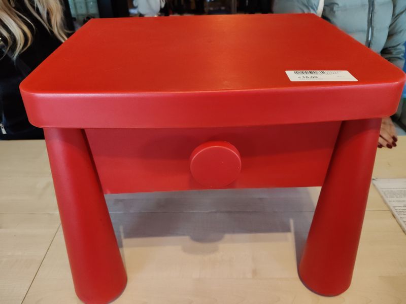 Comodino Mammut Ikea