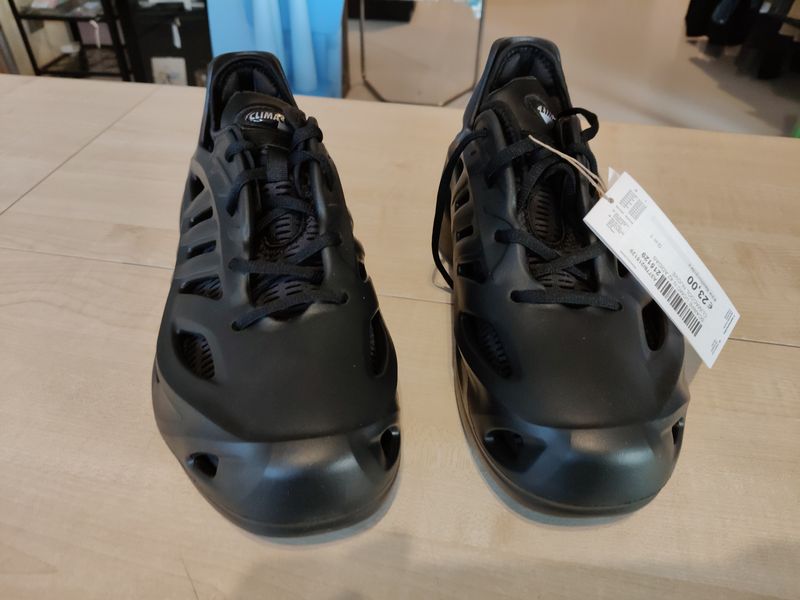 Scarpe uomo n.42 Adidas climacool nuove