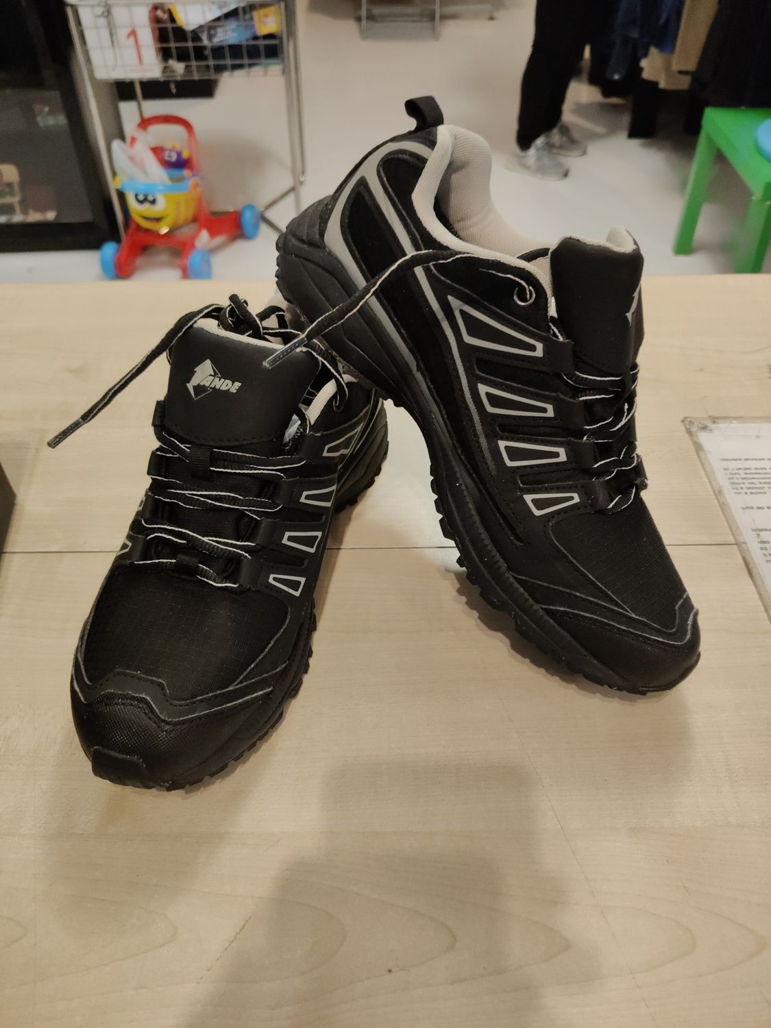 Scarpe uomo n.43 Ande