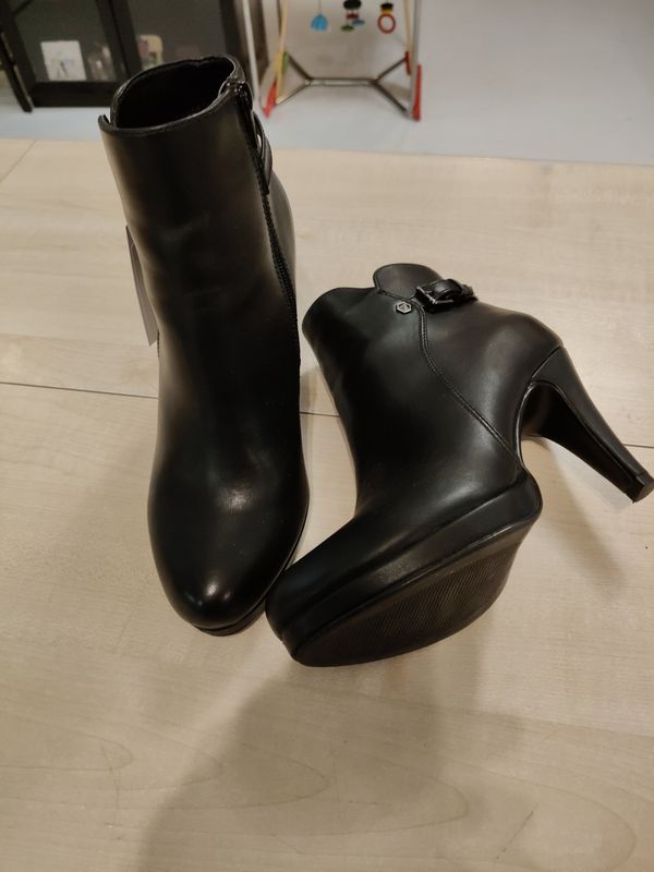 Scarpe donna n 38 Anna Field