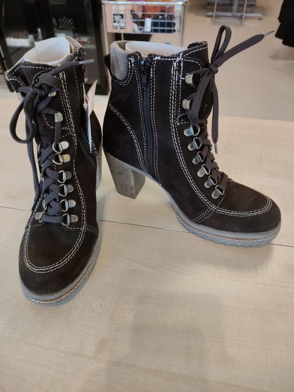 Scarpe donna n.37 Agorà nuove