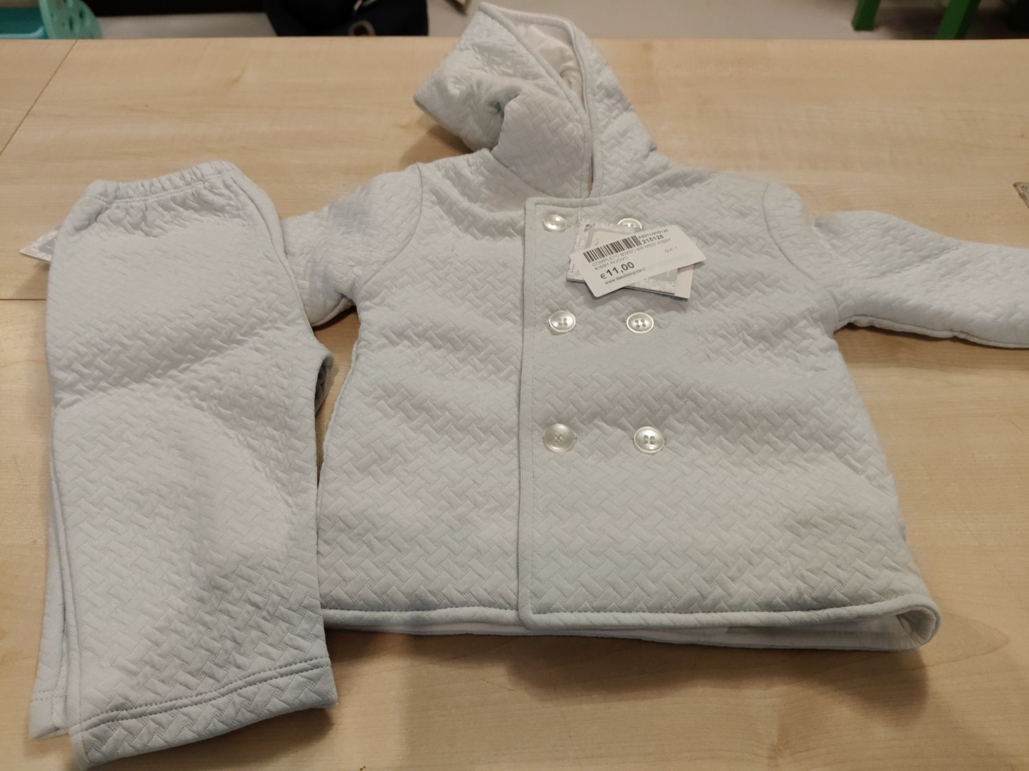 Completo bimbo 6/9 mesi Kissy Kissy