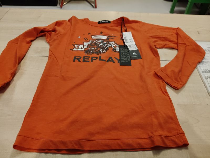 Maglietta bimbo 10 anni Replay nuova