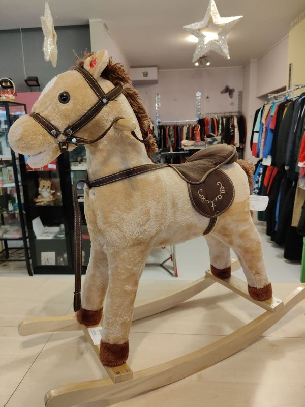 Cavallo a dondolo sonoro