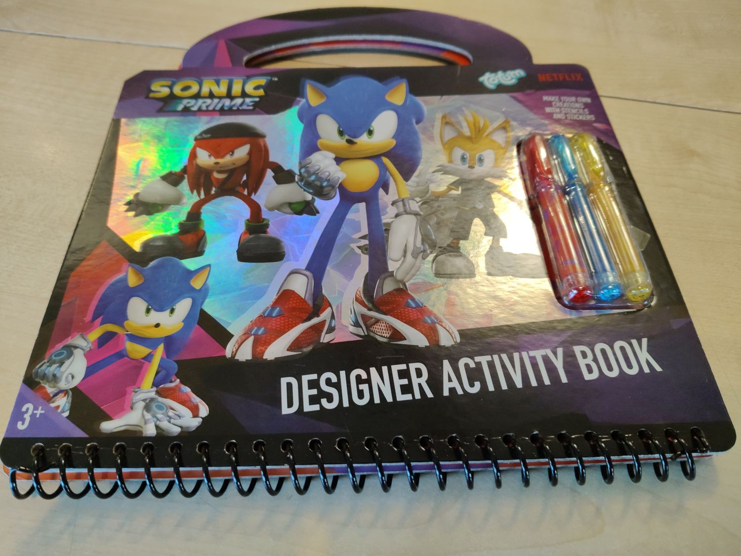Designer activity book Sonic