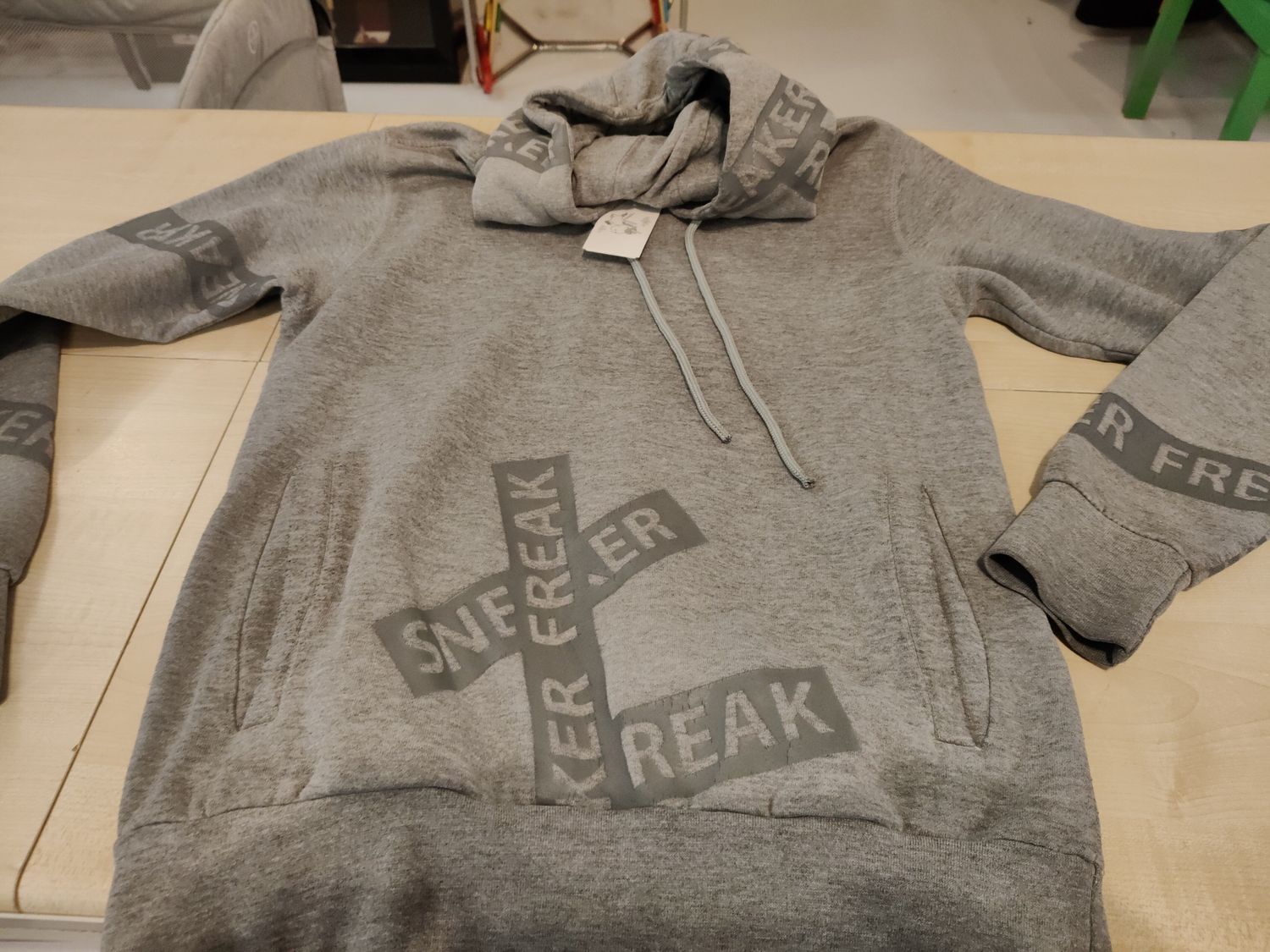 Felpa ragazzo tg XS Sneaker Freak