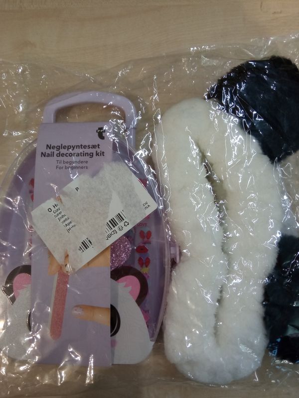 Set unghie e fascia capelli panda