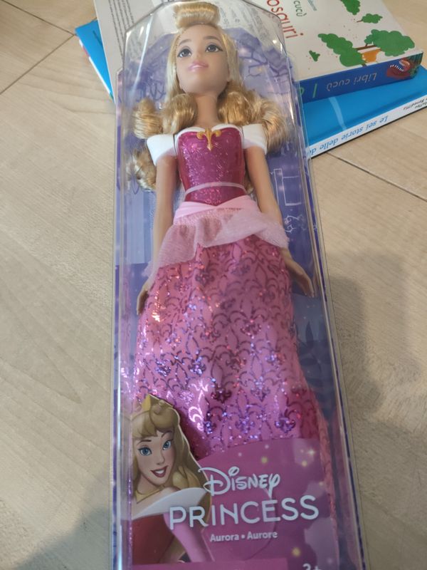 Bambola Aurora Mattel