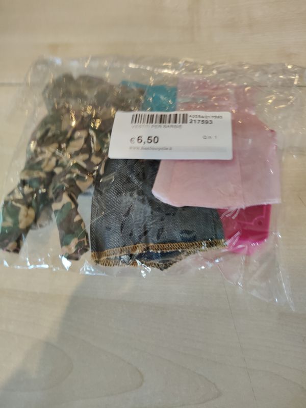 Vestiti per Barbie