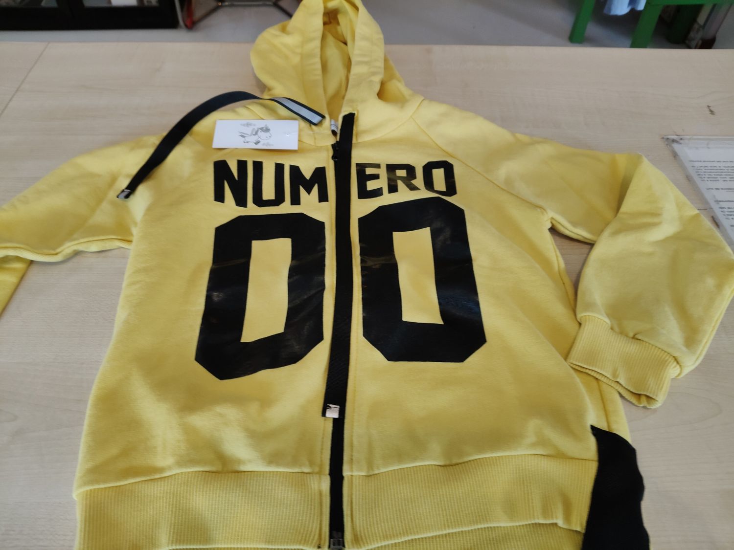 Felpa bimbo 6 anni circa Numero 00