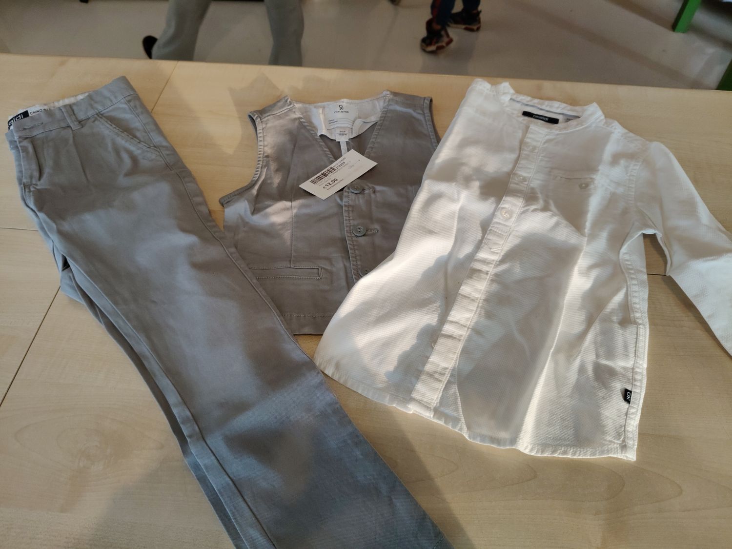 Completo da cerimonia bimbo 5 anni Okaidi