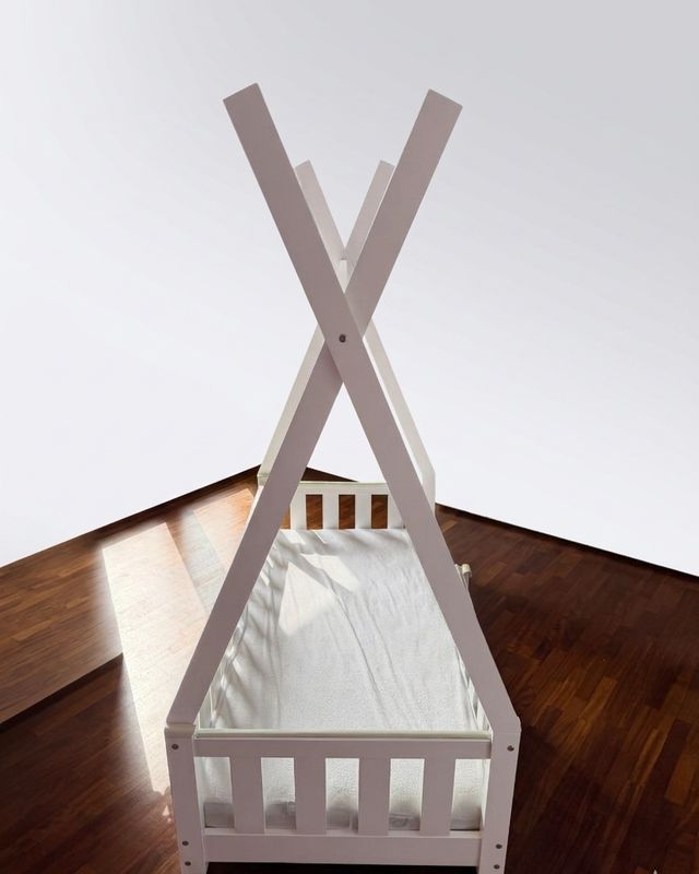 Lettino Montessoriano con materasso Lettino Montessoriano con materasso