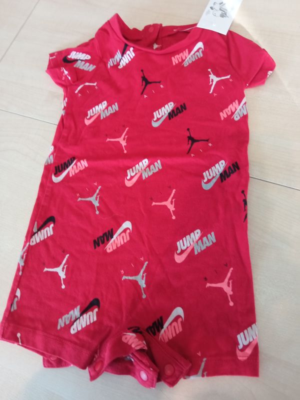 Pagliaccetto bimbo 68/74 cm Jordan