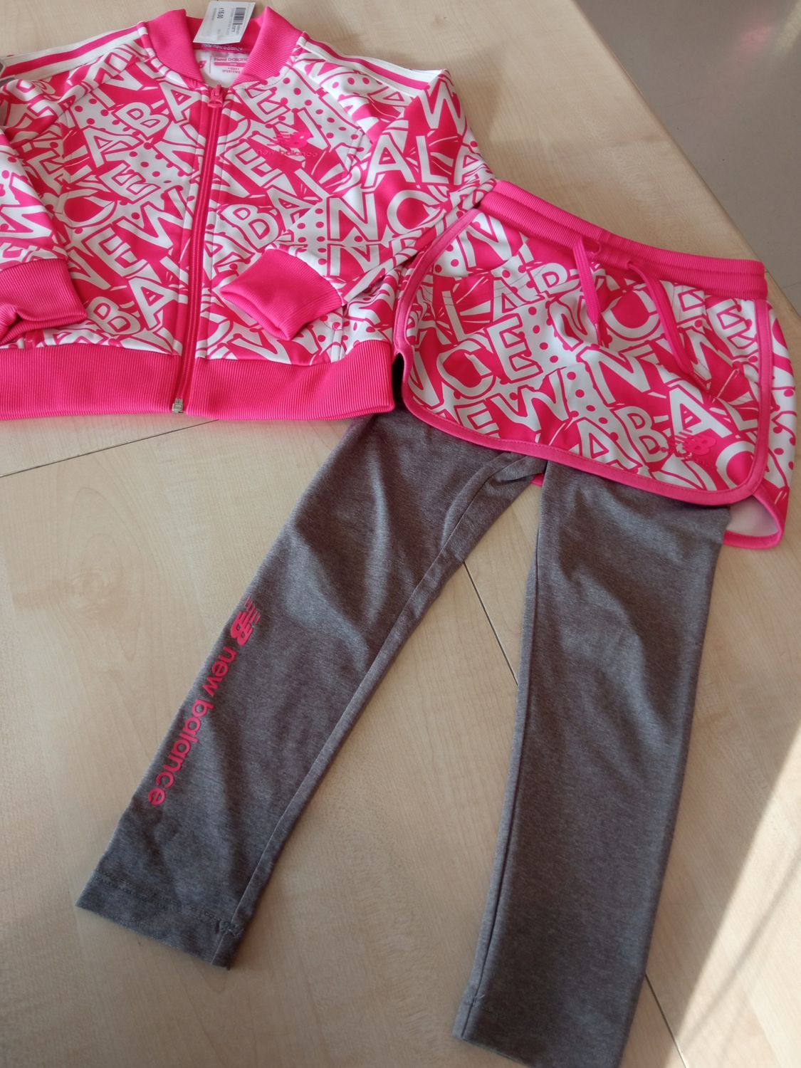 Tuta bimba 110 cm New Balance