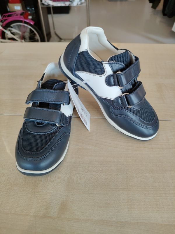 Scarpe bimbo n.29 Chicco