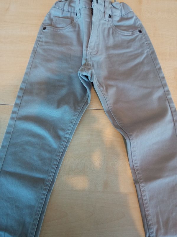 Pantaloni bimbo 4 anni Ido