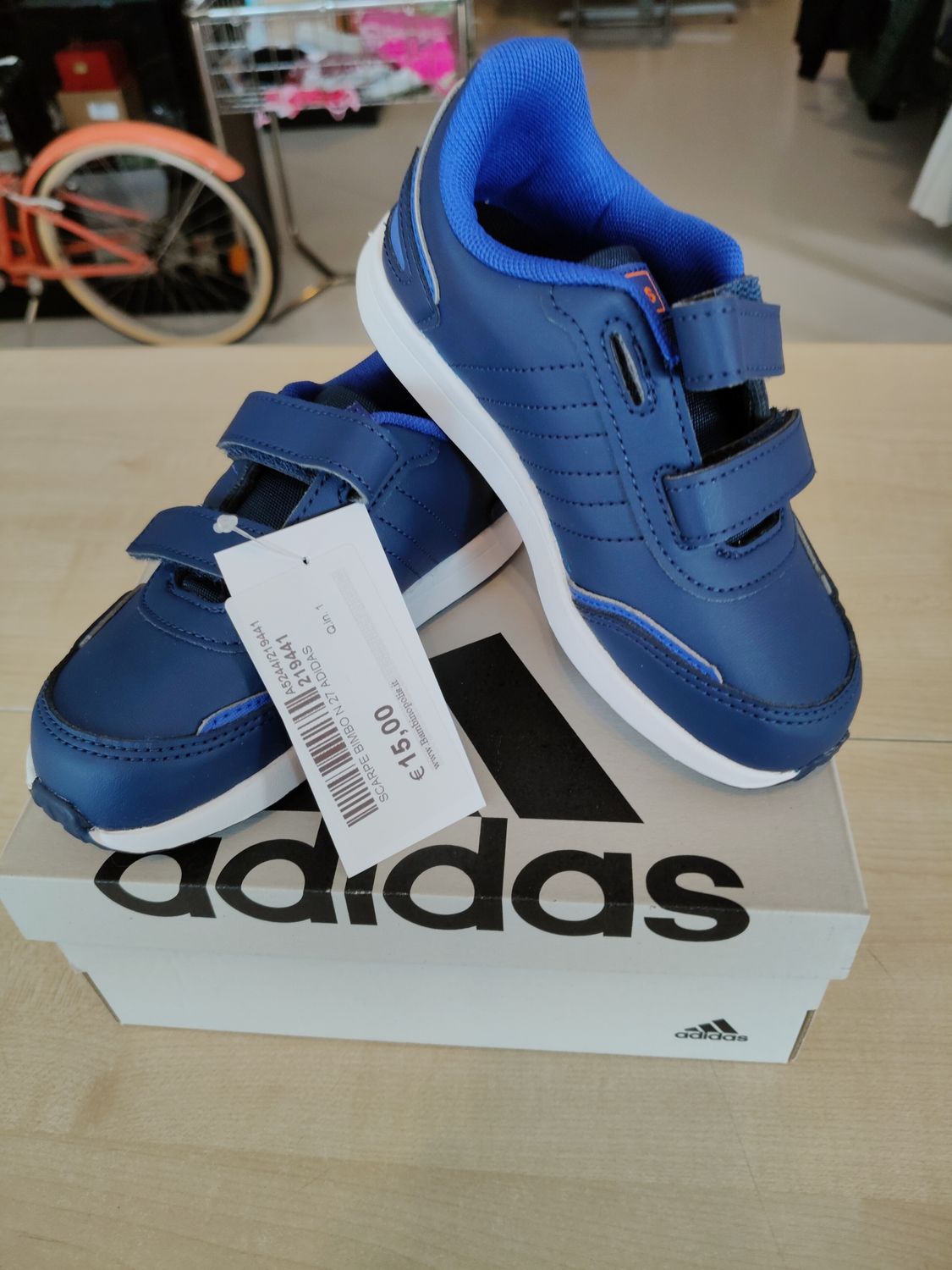 Scarpe bimbo n.27 Adidas