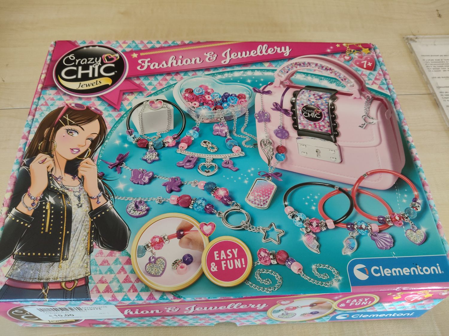 Fashion &amp; jewellery Clementoni