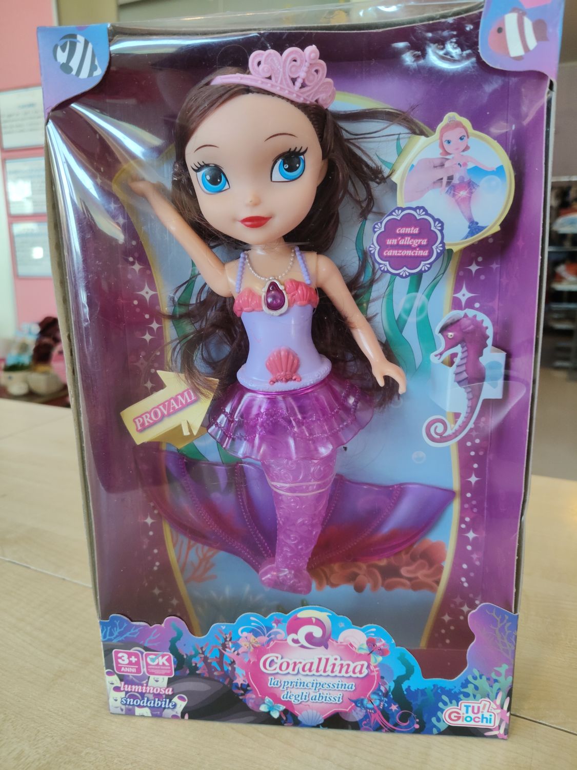 Bambola Corallina nuova