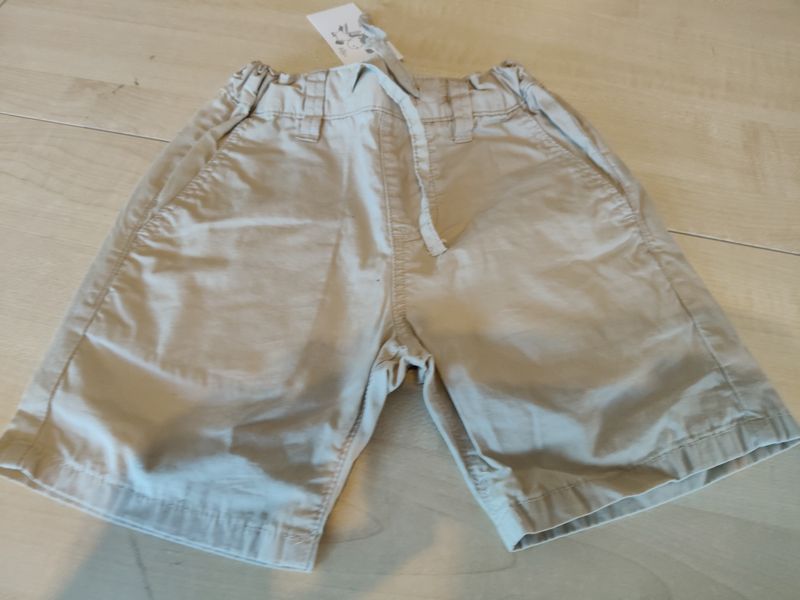 Pantaloncini bimbo 3 anni Melby