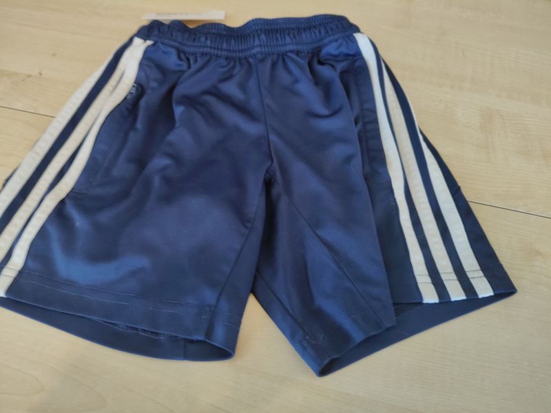 Pantaloncini bimbo 7/8 anni Adidas