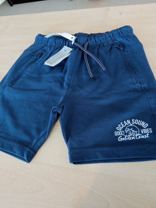 Pantaloncini bimbo 7/8 anni Idexè nuovi