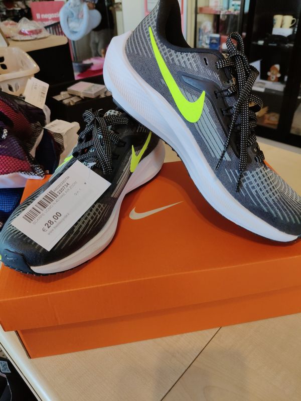 Scarpe uomo n.40 Nike air zoom