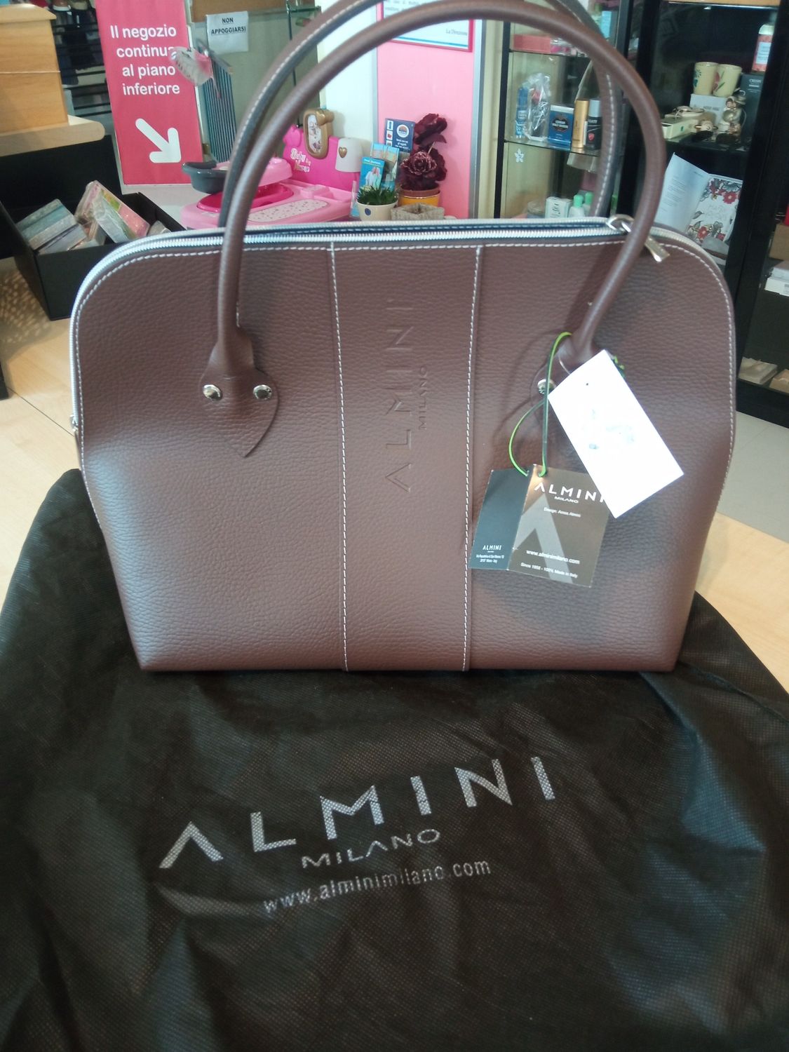 Borsa Almini Milano nuova