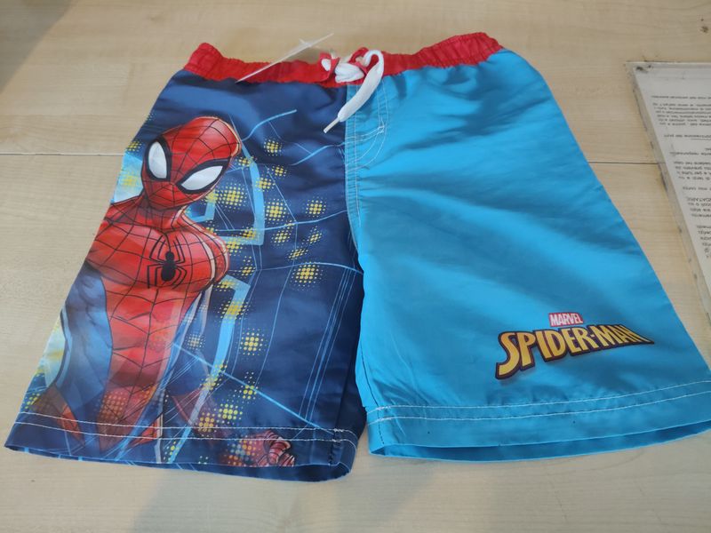 Costume da bagno bimbo 6 anni Spiderman Costume da bagno bimbo 6 anni Spiderman