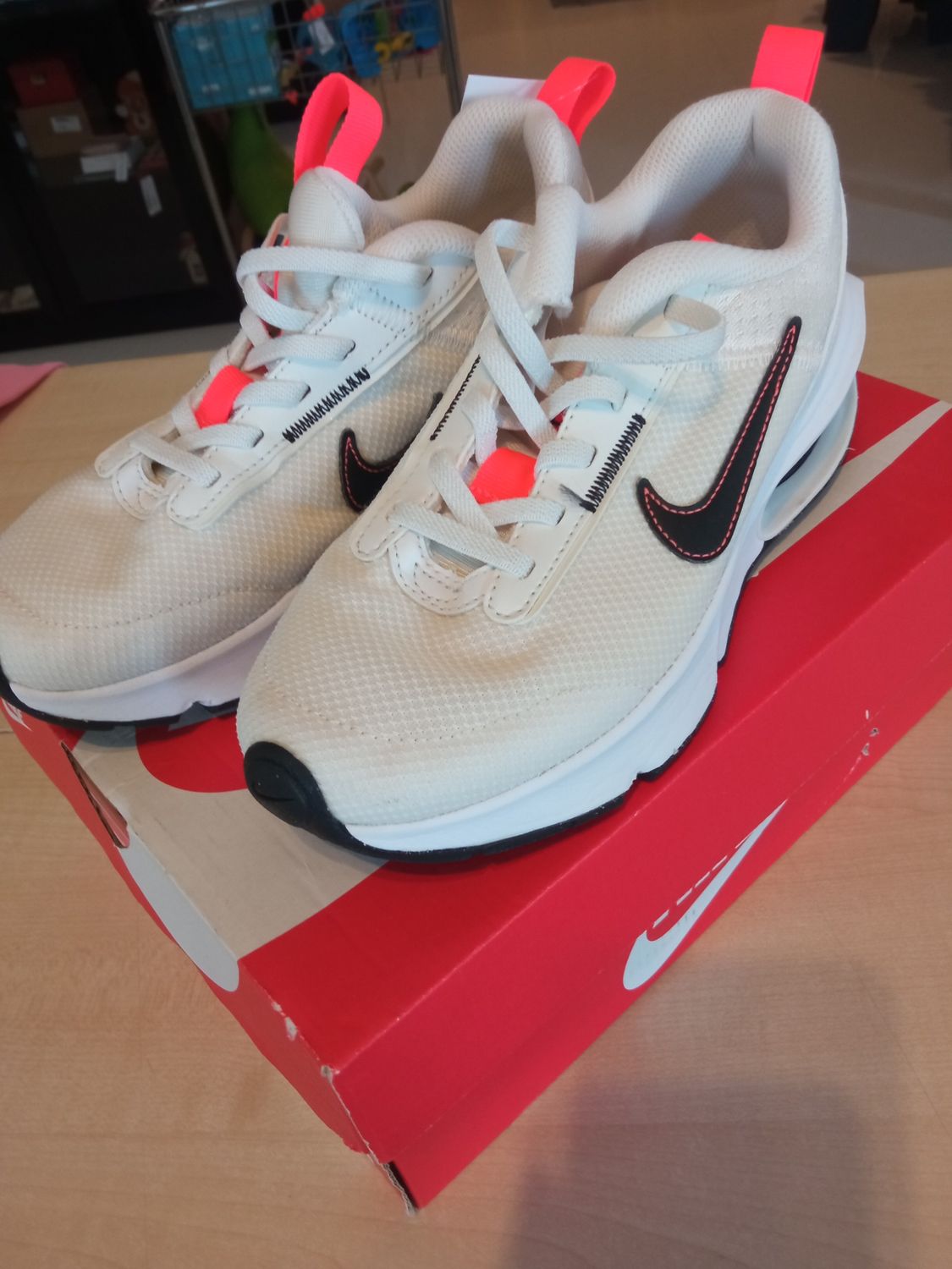 Scarpe bimba n.35 Nike