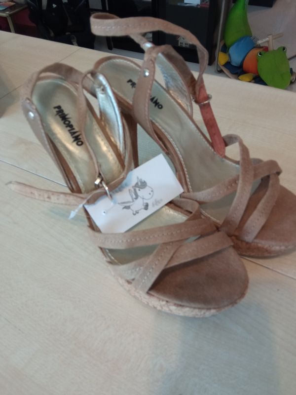 Sandali donna n.39 Primopiano
