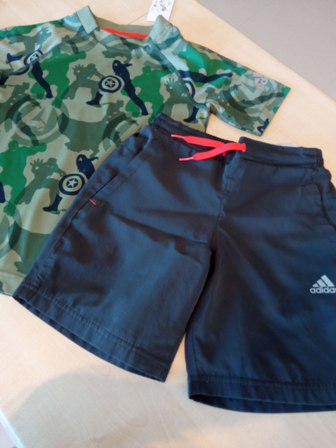 Completo bimbo 7/8 anni Adidas