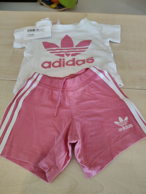 Completo bimba 3/6 mesi Adidas