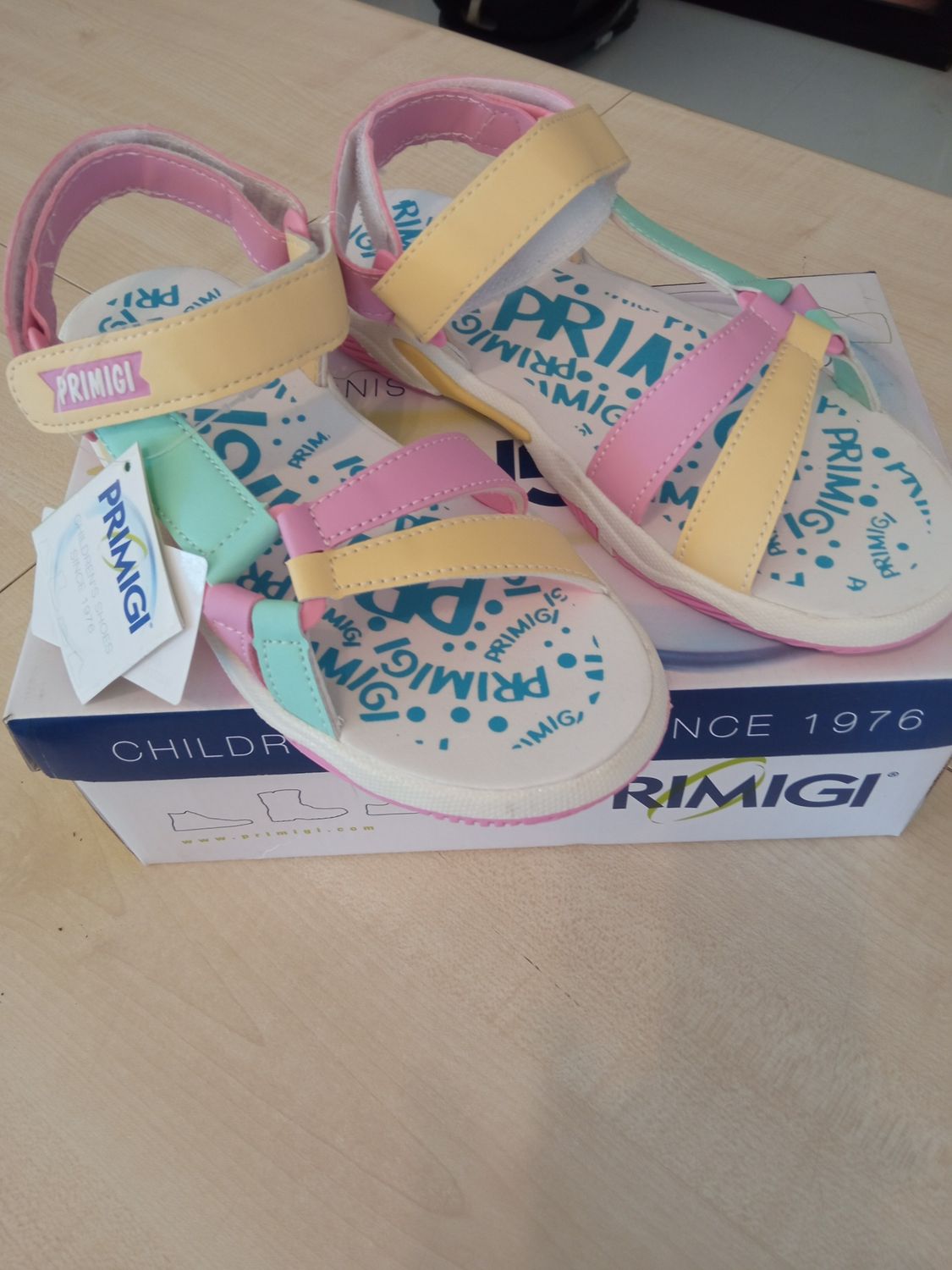 Sandali bimba n.35 Primigi nuovi