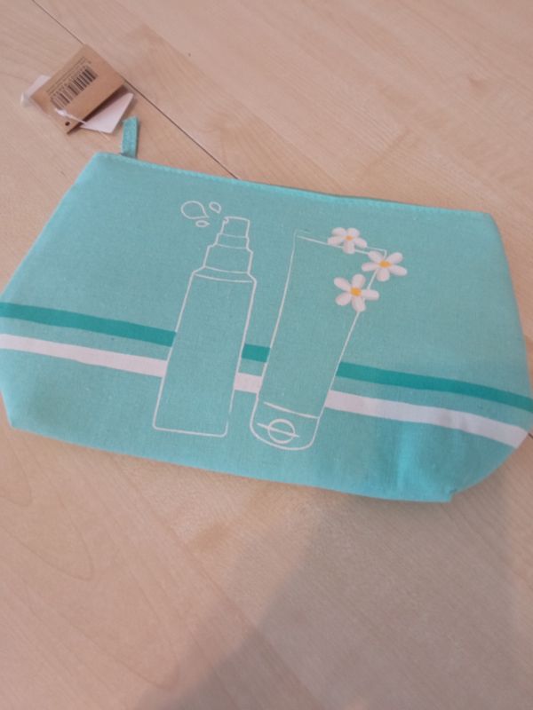 Pochette Yves Rocher nuova