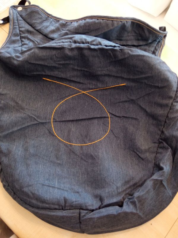 Passeggino Giannuzzi Baciuzzi jeans