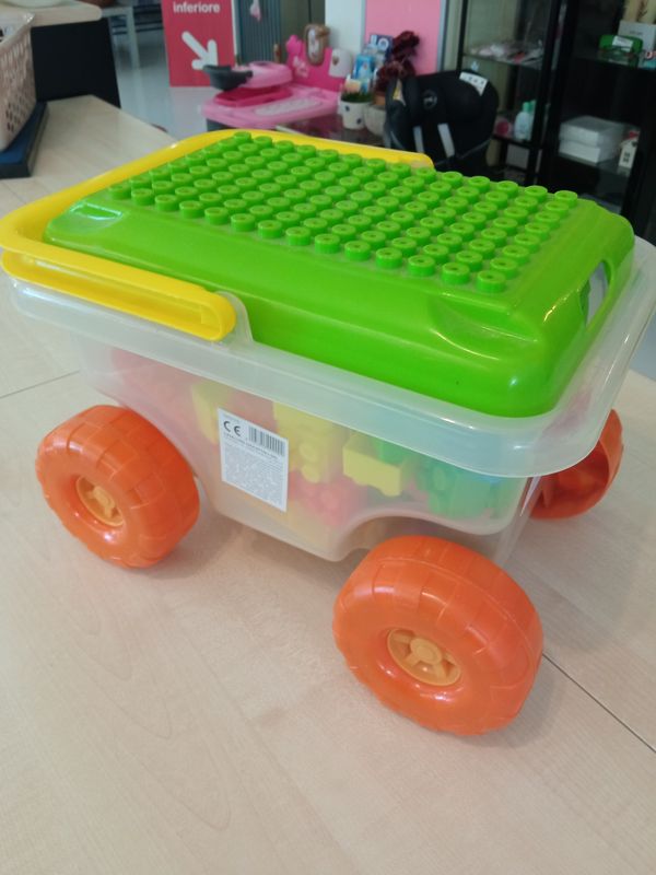 Carrello mattoncini